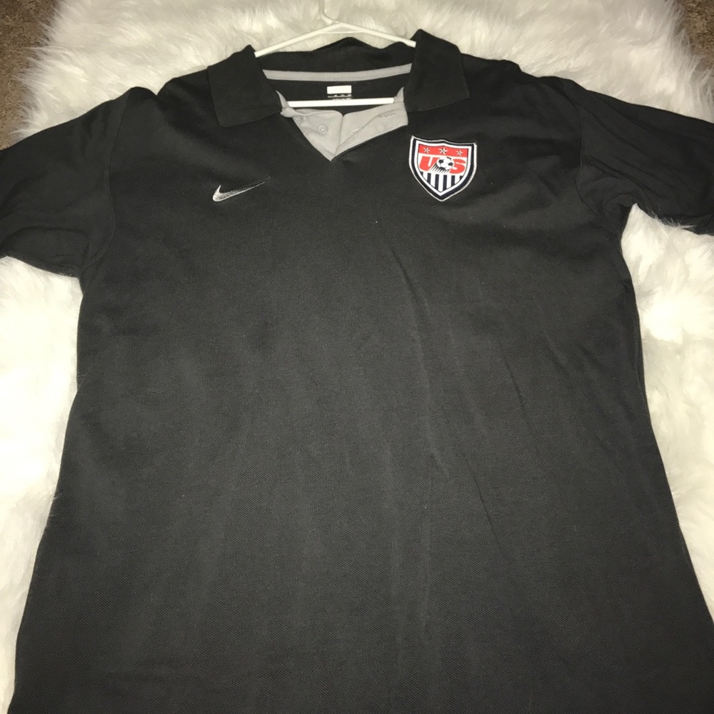 Nike men's polo US soccer team preowned size xl