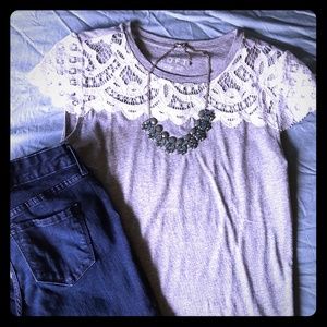 ⭐SALE⭐ LOFT Gray and White Lace Tee