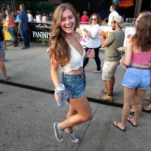 Meet your Posher, Erin