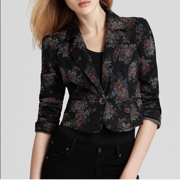 Free People Jackets & Blazers - Free People Cropped Floral Jacket