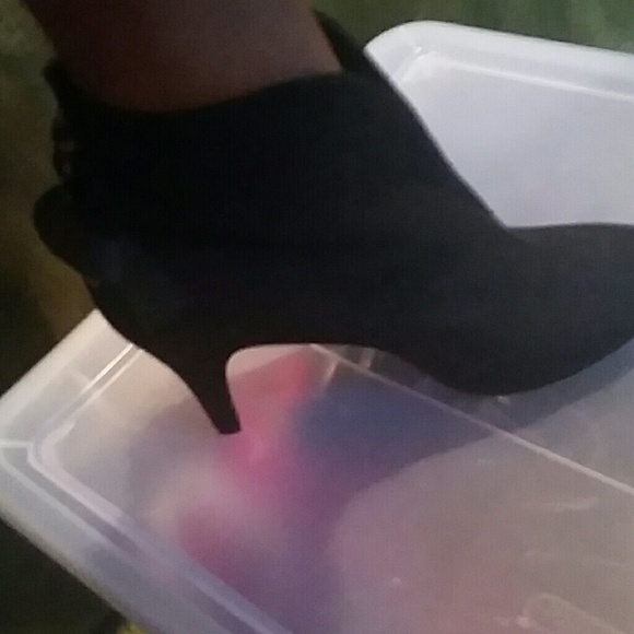 Booties - Picture 4 of 4