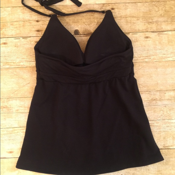 Victoria's Secret halter top - Picture 2 of 7