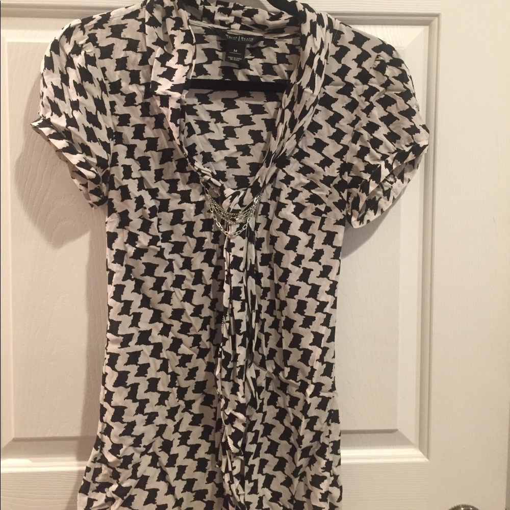 White House black market blouse