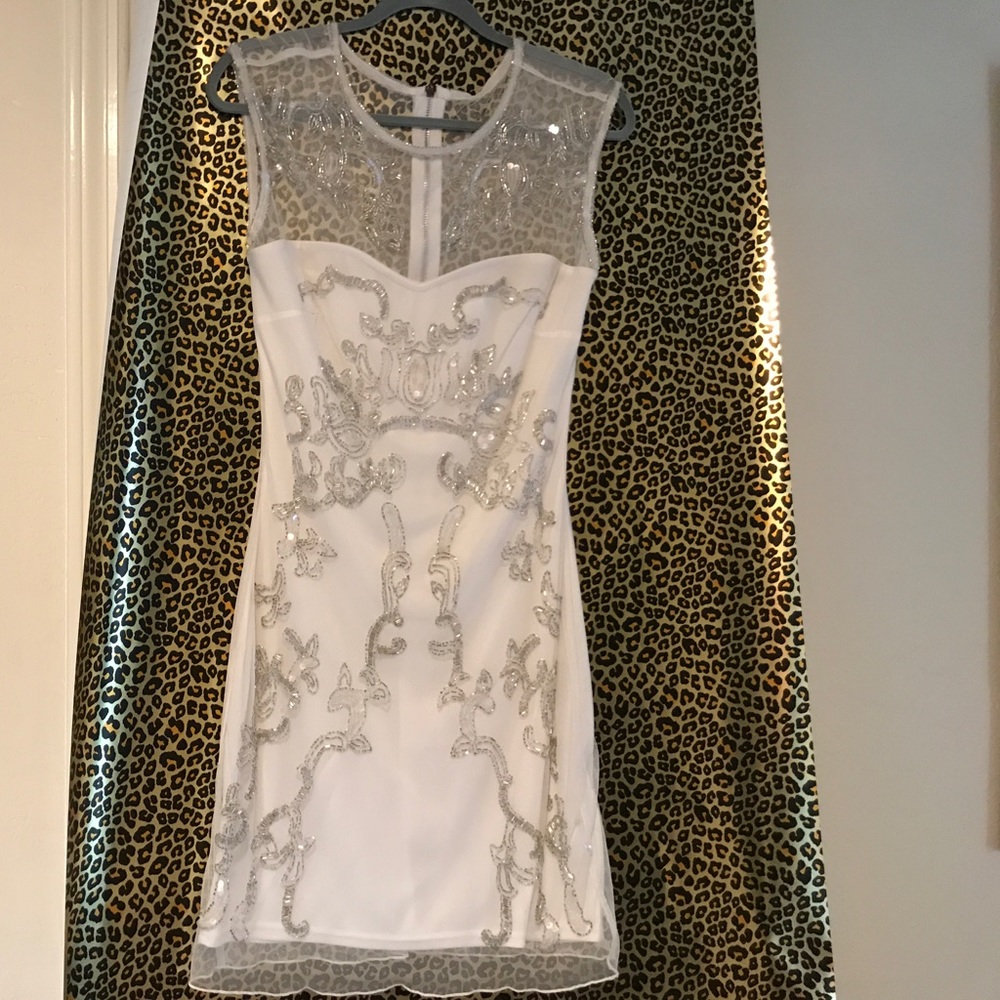 Venus Beaded Dress - Picture 2 of 5