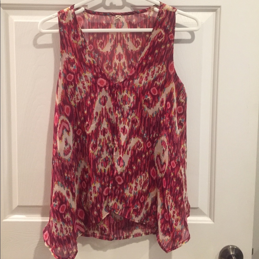 Flowy pretty print blouse