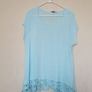 Lace trim swing top
