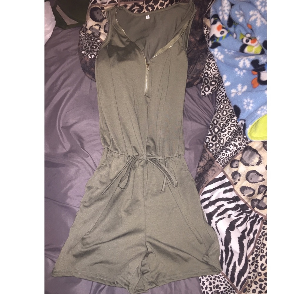 Super soft and comfy olive green romper