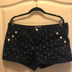 Navy anchor shorts