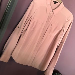🔴DONATING SOON!! Mauve silky button up blouse