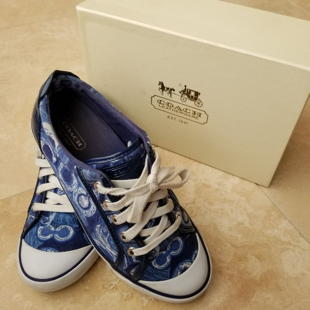 Coach Shoes - Picture 1 of 8
