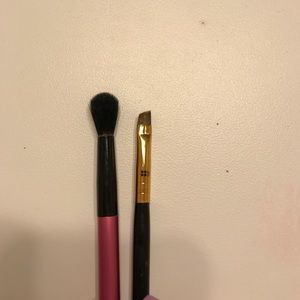 2 brushes for emilycgreene