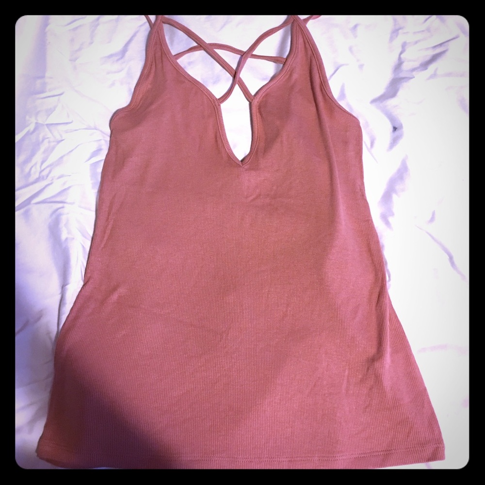 Never worn, no tags express top. Xs