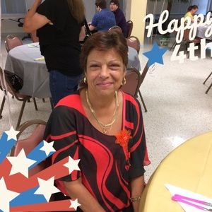 Meet your Posher, Carrie