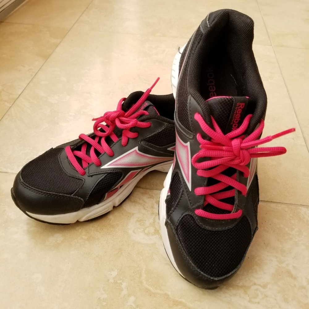 Reebok Sneakers