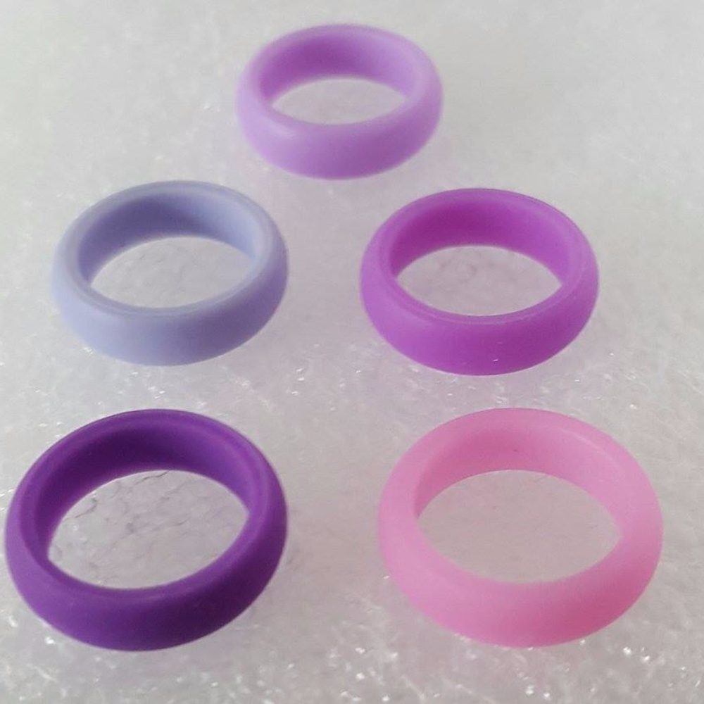 Set of 5 Silicone Wedding Ring Bands Size 5 Lot