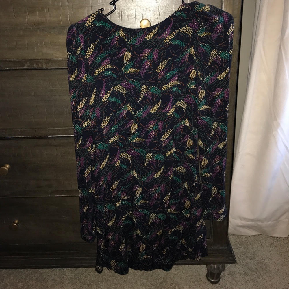 Boutique long sleeved print shift dress