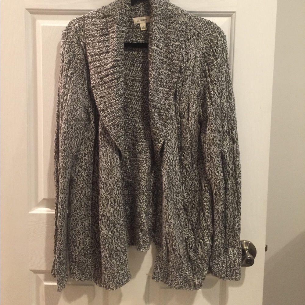 Soft black and white long cardigan.