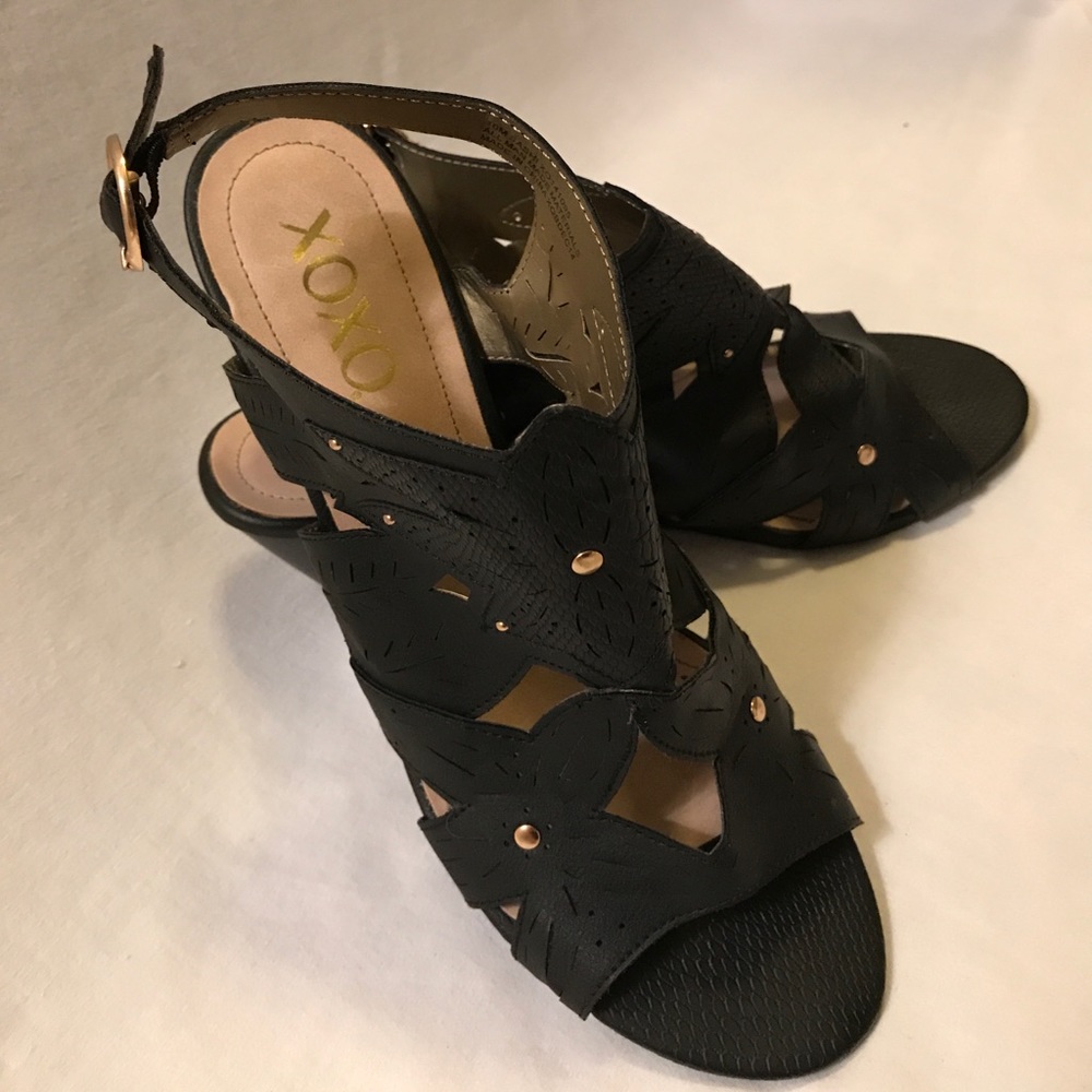 XOXO Black Sandals