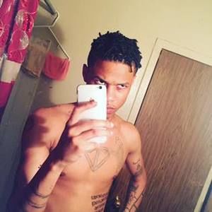 Meet your Posher, Mhelly