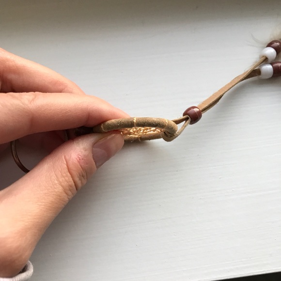 Boho brown & tan leather dreamcatcher keychain - Picture 6 of 7