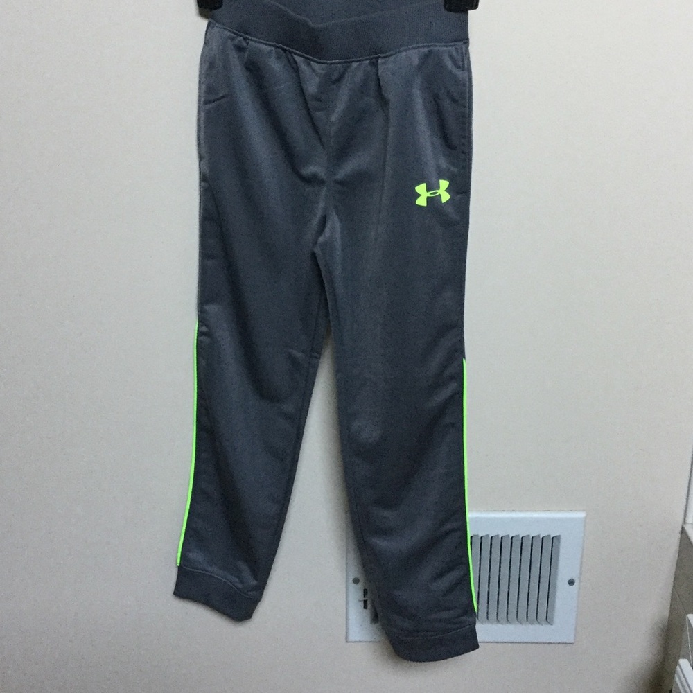 Boys Under Armour pants