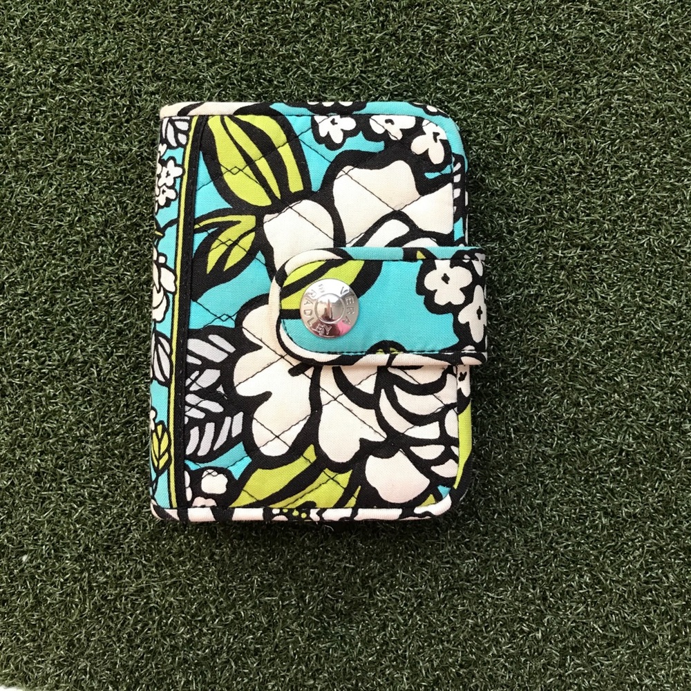 Vera Bradley Snappy wallet