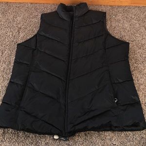 Eddie Bauer puffer jacket