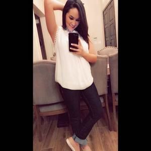 Meet your Posher, Stephanie