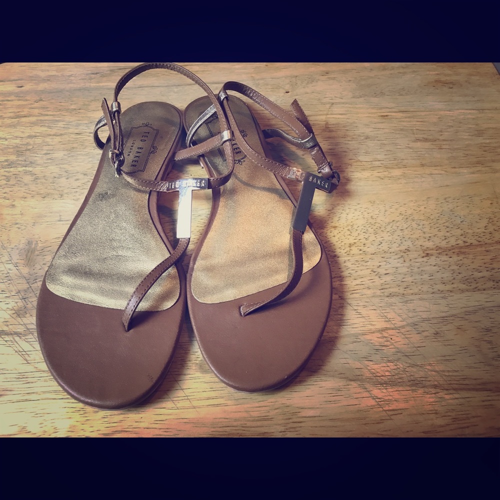 Ted Baker Tan Leather Designer Sandals US 7