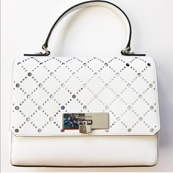 Michael Kors leather bag - Picture 2 of 10