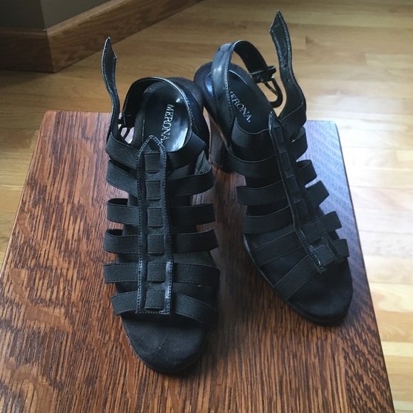 Merona black heels. - Picture 3 of 6
