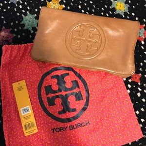 Tan Tory Butch Bombe Reva Clutch Bag