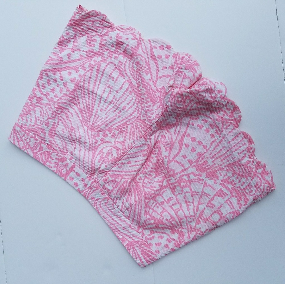 Lilly Pulitzer buttercup shorts - Picture 5 of 5