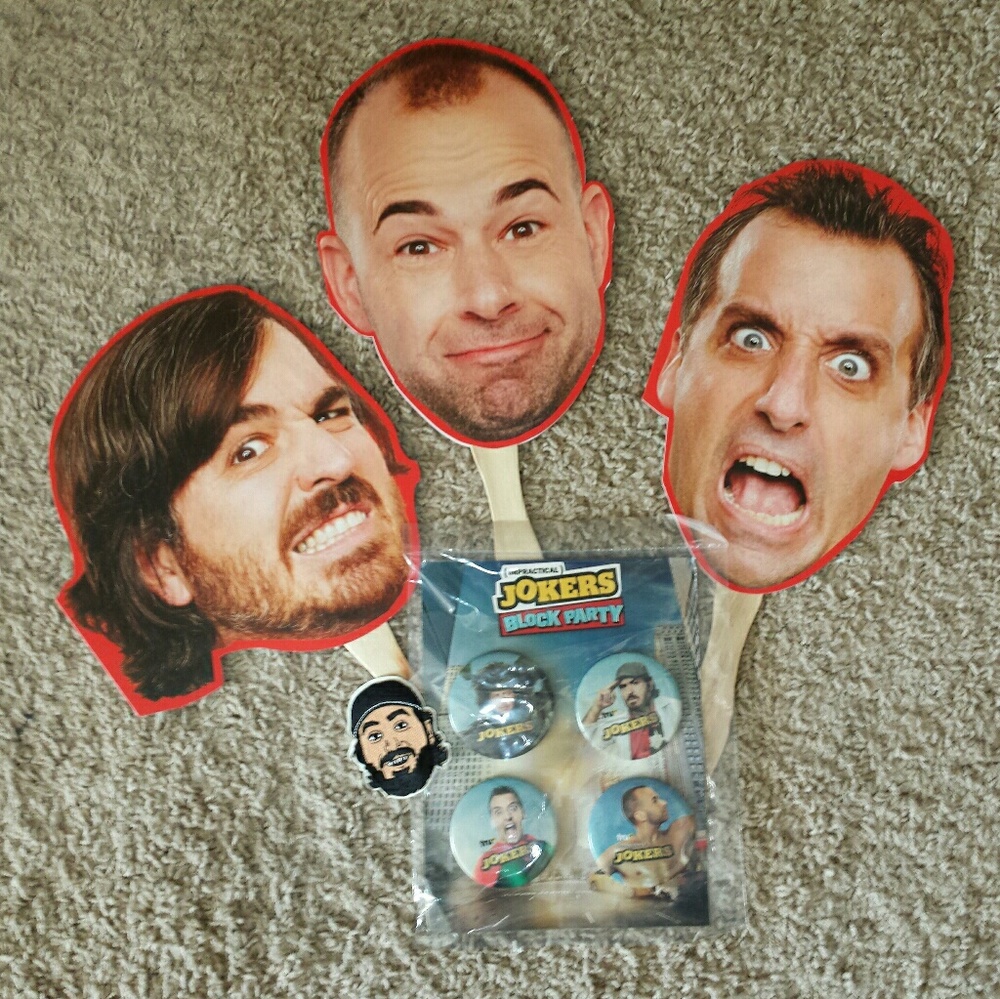 Pins: Impractical Jokers SDCC San Diego Comic-Con - Picture 1 of 2