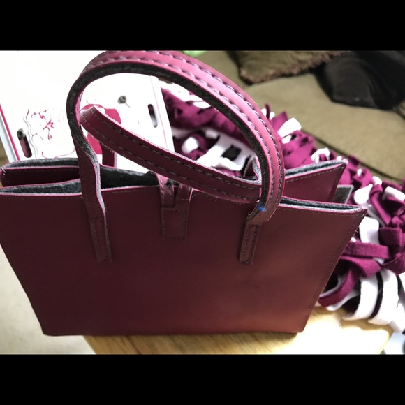 Mississippi State Ultimate FAN Collection ๐ - Picture 3 of 8