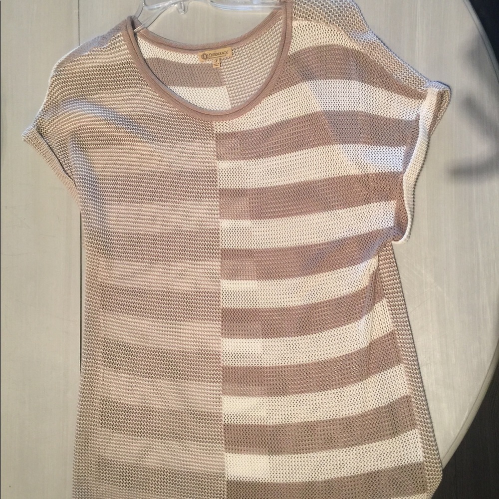 Beautiful two toned mesh top
