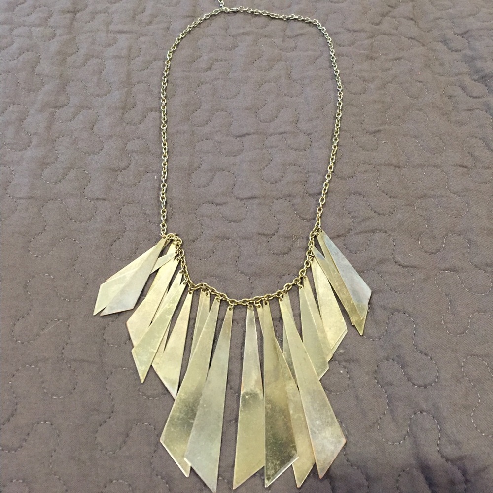 Very cute dangling necklace!