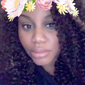 Meet your Posher, Deanna