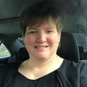 Meet your Posher, Traci