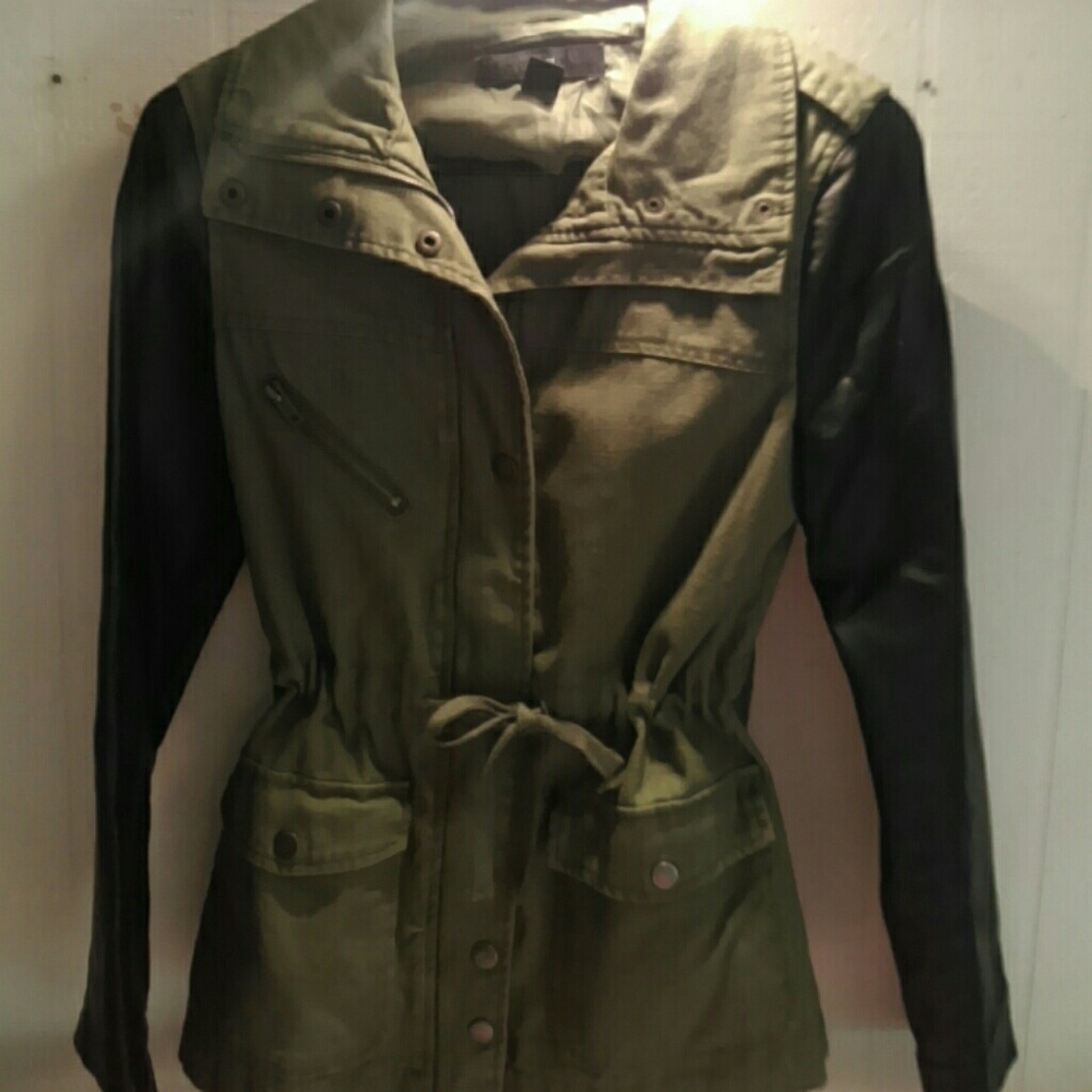 Leather sleeve army jacket