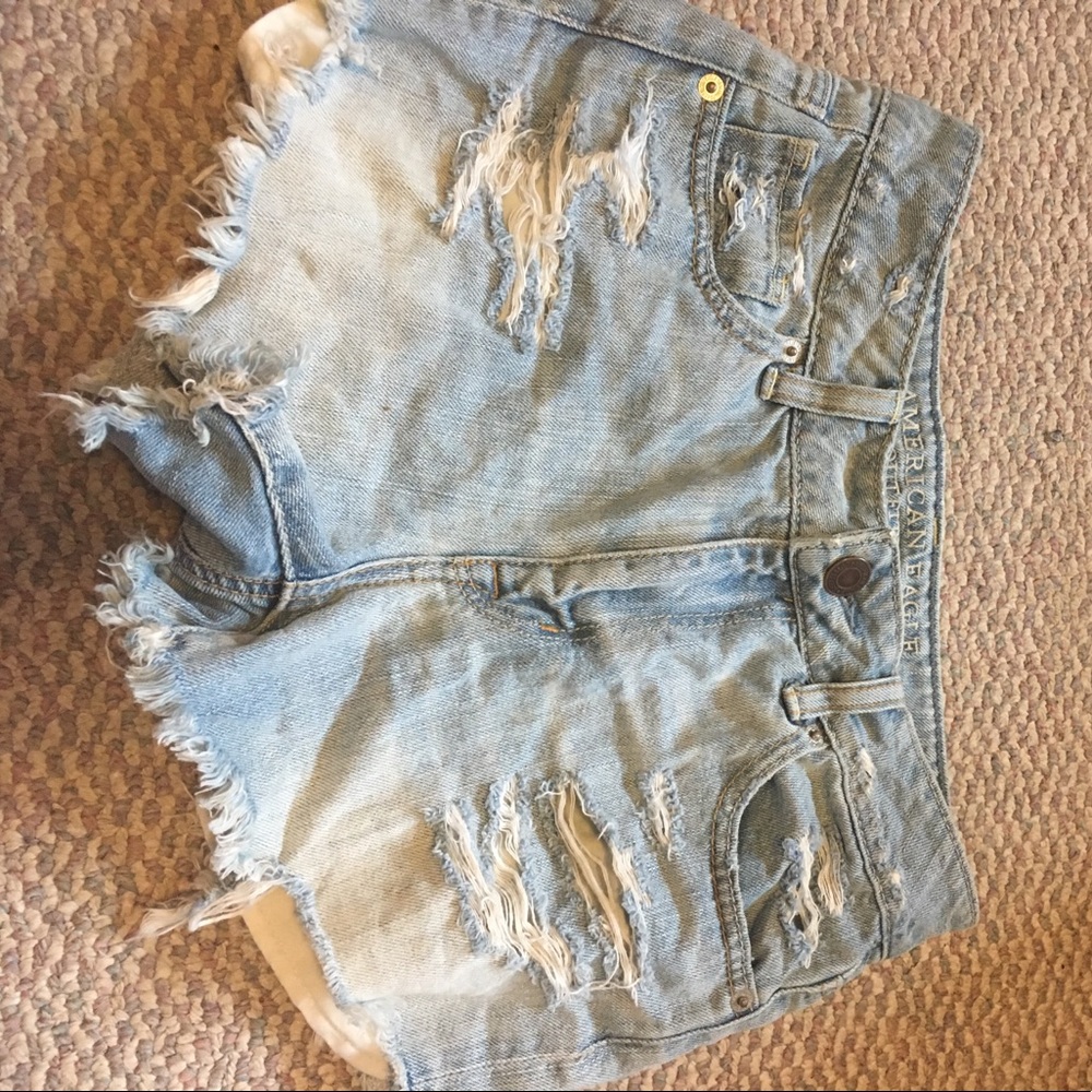 High waisted American Eagle jean shorts