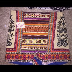 High waisted printed shorts