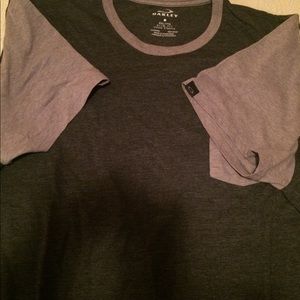 Men's grey colorblock T-shirt.