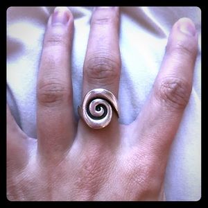 James Avery Swirled Ring