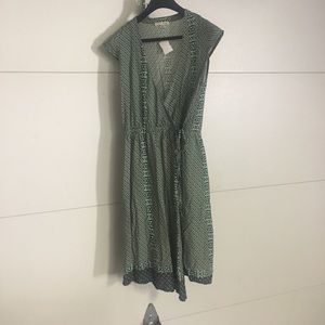 Cute green wrap dress size small