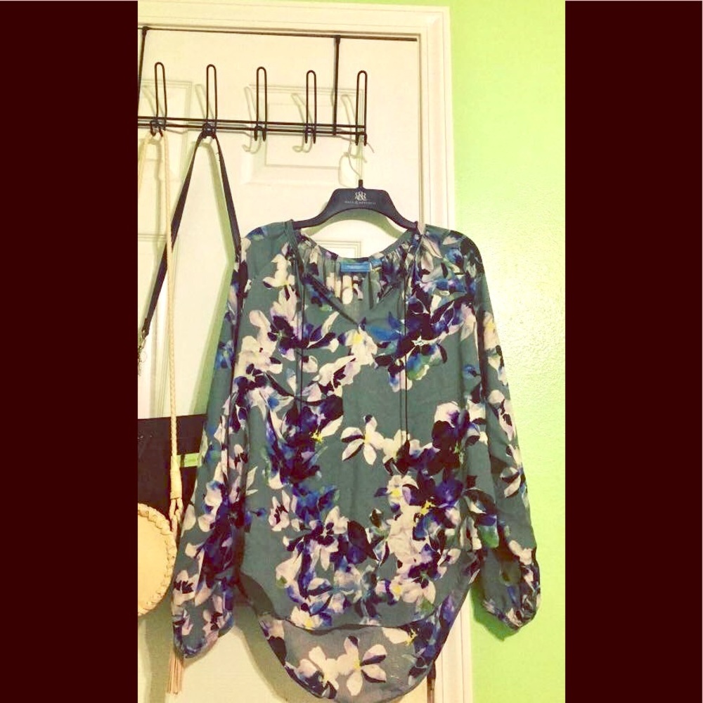 Long-Sleeve Blue/Gray Blouse