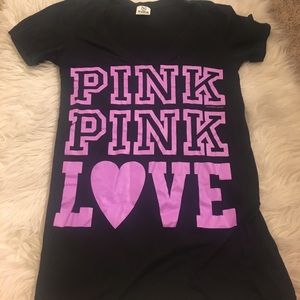 VS Pink T-Shirt