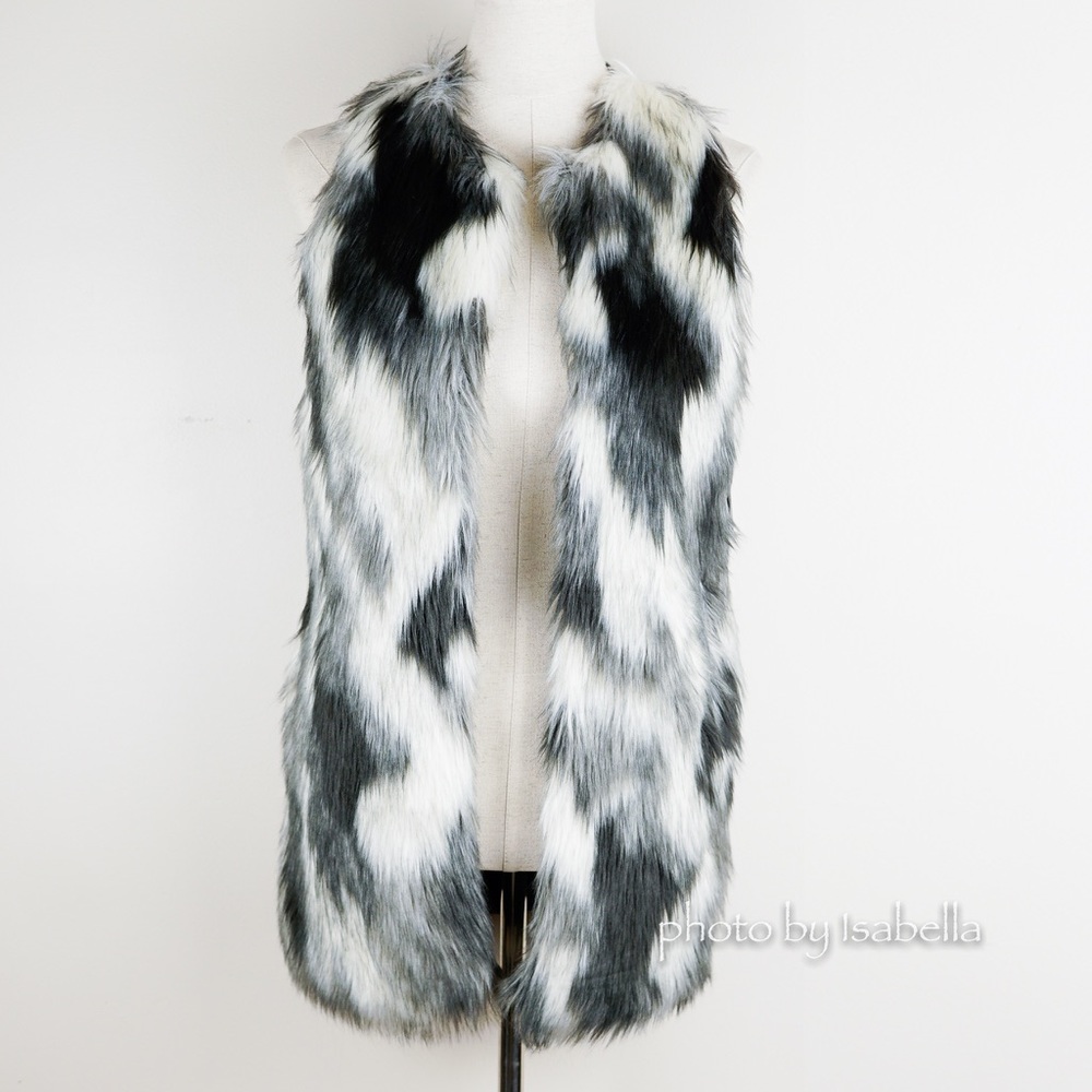 NWT Almost Famous Trendy Long Faux Fur Vest