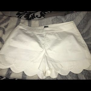 Mudpie scalloped shorts