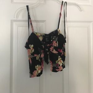 Hawaiian print tie-up crop top